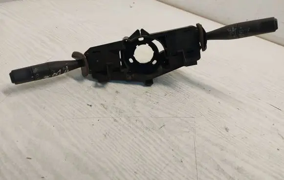 Peugeot 206 Wiper turn signal indicator stalk/switch 34394302
