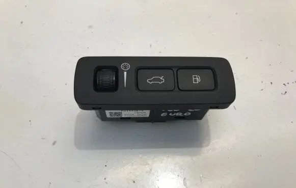 Volvo V60 Tailgate/trunk/boot open switch 31443874