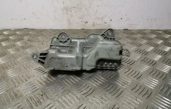 Volvo V40 Cross country Other engine bay part 31339809