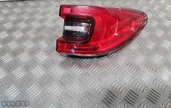 Renault Kadjar Rear/tail lights 90091811 047028