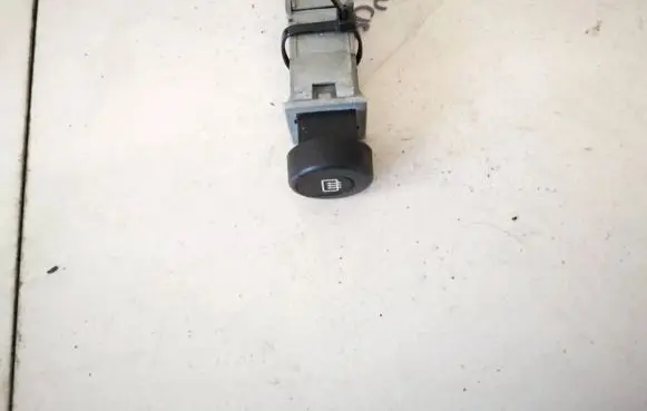 Windscreen/window heater switch
