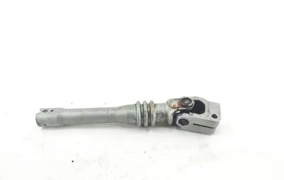 Mercedes-Benz C W204 Steering column universal joint A2024620078