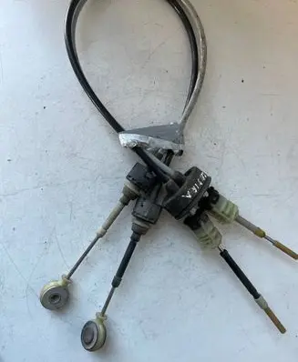 Gear shift cable linkage