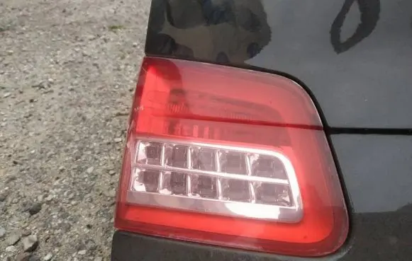 Citroen C5 Tailgate rear/tail lights