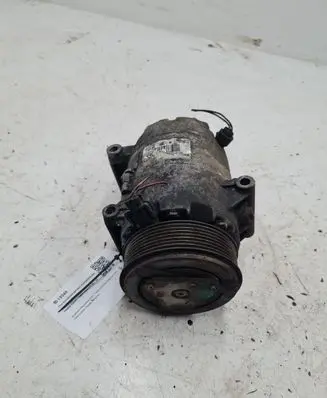 Renault Espace - Grand espace IV Air conditioning (A/C) compressor (pump) 01140136