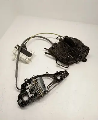 BMW 7 G11 G12 Front door soft close latching motor 2581898