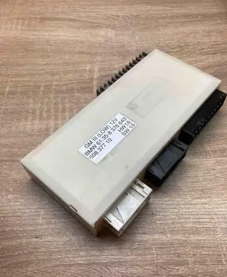 BMW 5 E39 Comfort/convenience module 8376643 60837710