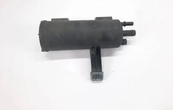Active carbon filter fuel vapour canister