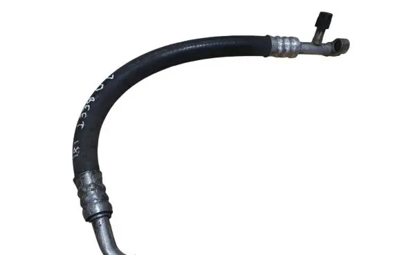 Volkswagen New Beetle Air conditioning (A/C) pipe/hose 1C0820744