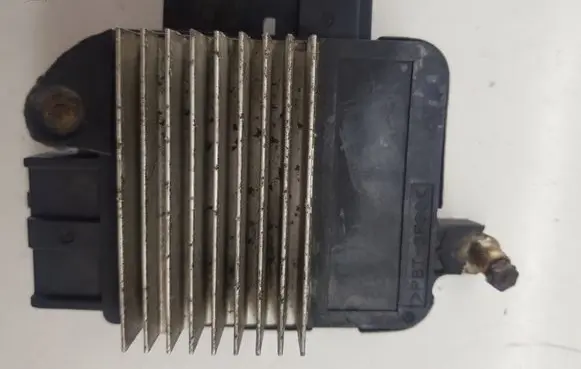 Lexus GS 300 350 430 450H Coolant fan relay 8925730070 4993003300