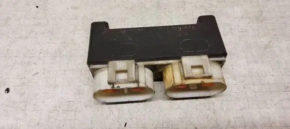 Volkswagen Transporter - Caravelle T4 Coolant fan relay 701819506