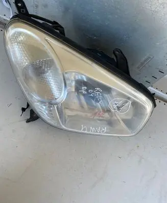 Toyota RAV 4 (XA20) Headlight/headlamp