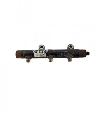 Land Rover Discovery 3 - LR3 Fuel main line pipe A2C27000085