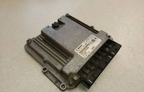 Mitsubishi Outlander Engine control unit/module 9663757980 1860B502 966913780