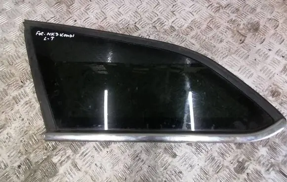 Ford Focus Rear side window 