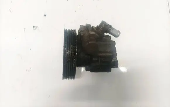 Peugeot 405 Power steering pump 9624660480 7692945118
