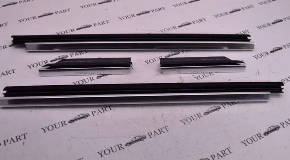 BMW 7 F01 F02 F03 F04 Rear door glass trim molding 7178027