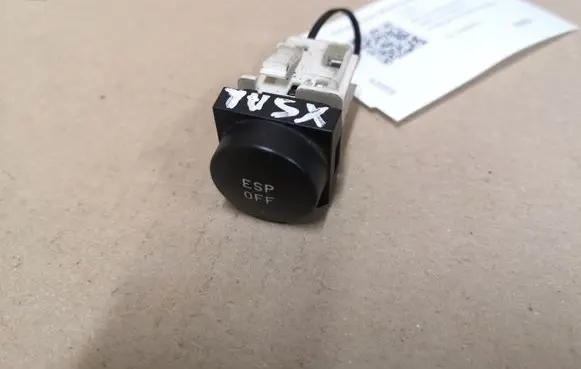 ESP (stability program) switch