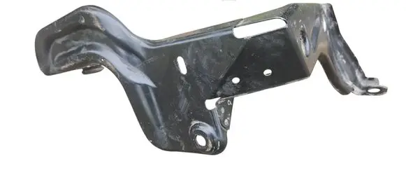 Audi A6 S6 C6 4F Intercooler pipe mounting bracket 4F0145814