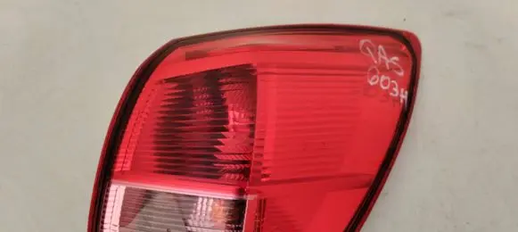 Nissan Qashqai Rear/tail lights LAMPAPRAWAQASHQAI