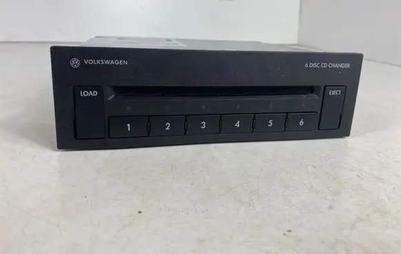 Volkswagen Touran I CD/DVD changer 1T0035110B BG7685547