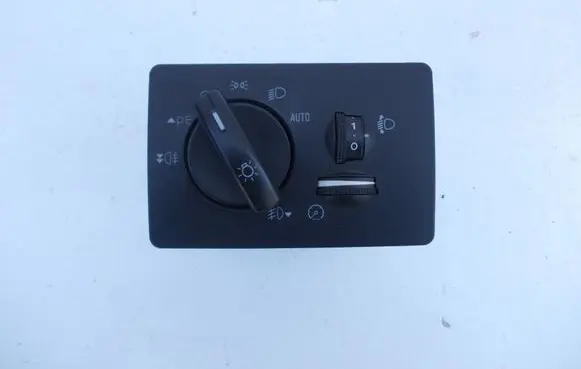 Ford Focus C-MAX Light switch 7M5T13A024CA