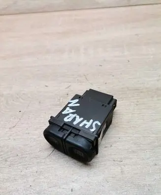 Ford Galaxy Windscreen/window heater switch 95VW18K574A