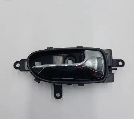 Nissan Leaf II (ZE1) Rear door interior handle