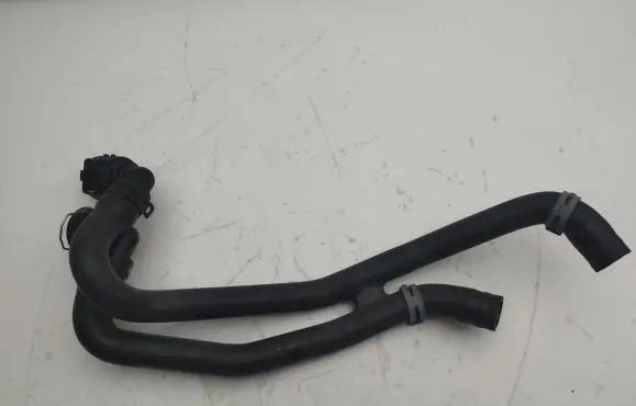 Audi A3 8Y Engine coolant pipe/hose