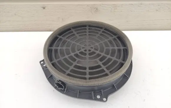 Audi A6 C7 Front door speaker 4G2035415