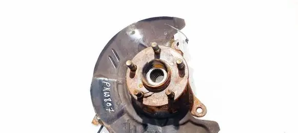 Subaru Legacy Front wheel hub 