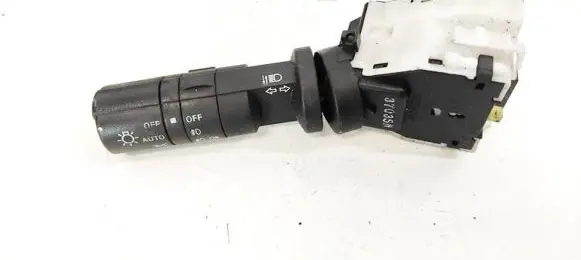 Nissan Quest Indicator stalk 14425