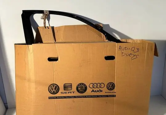 Audi Q3 8U Front door 8U0831052B