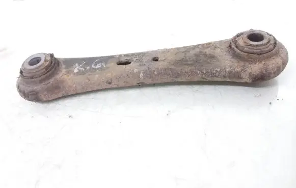 Volvo V70 Rear control arm T033A
