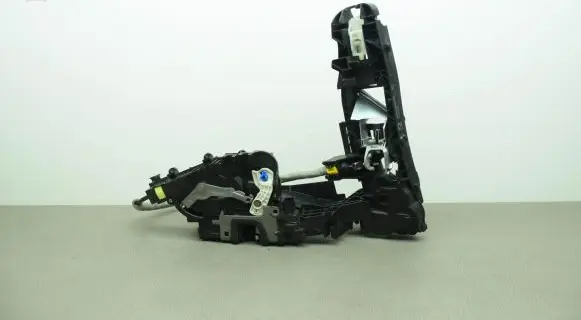 Mercedes-Benz GLC X253 C253 Front door lock A0997604600 A2220063999