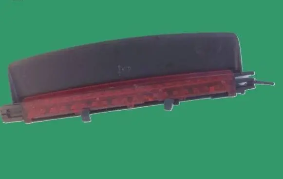 Audi A6 S6 C6 4F Third/center stoplight 4F5945097