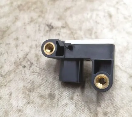 BMW X5 E70 Airbag deployment crash/impact sensor 6911003