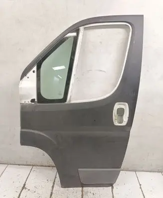 Peugeot Boxer Front door