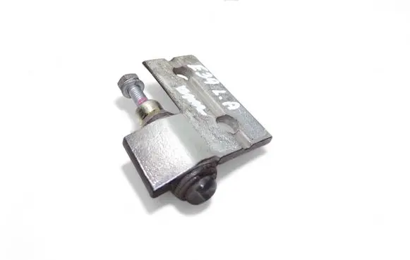 BMW 5 E39 Rear door lower hinge