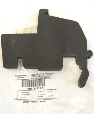 Porsche Macan (95B) Fender foam support/seal 95B121675F