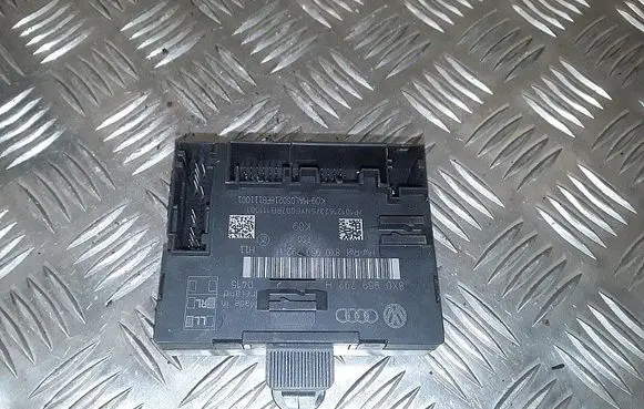 Audi Q3 F3 Door control unit/module 8x0959792h p10121623