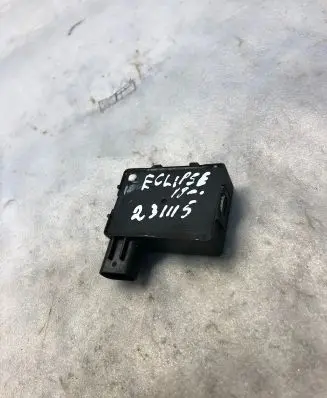 Mitsubishi Eclipse Cross Horn buzzer relay 8637a176
