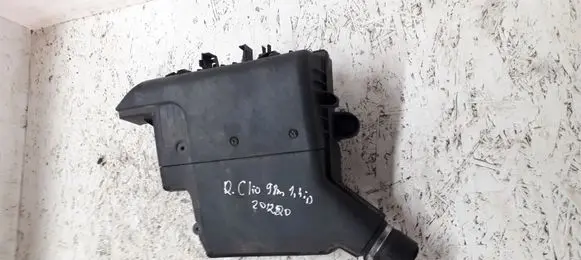 Renault Clio II Air filter box 7700869136