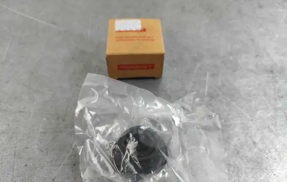 Mitsubishi Lancer Front ball joint mbjb295