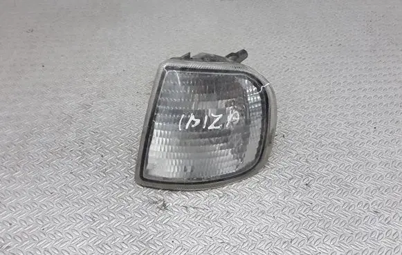 Volkswagen Caddy Front indicator light 185242B