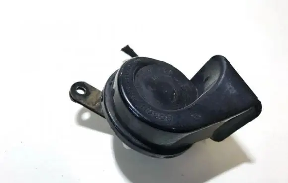Volkswagen Golf V Horn signal ch2143