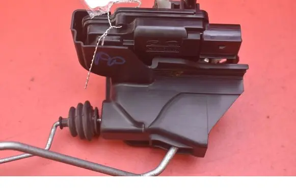 KIA Picanto Front door lock 