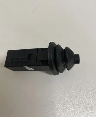 BMW 5 E60 E61 Fuel tank opening switch 92289392