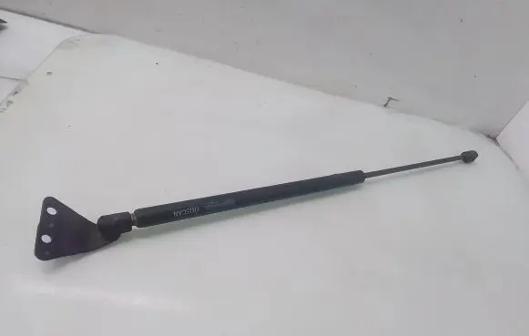 Ford Focus Tailgate strut K1012