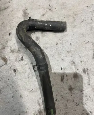 Mitsubishi Pajero Engine coolant pipe/hose